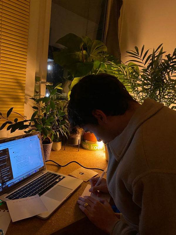 Brian reading BUILD MY WEALTH TOOLKIT